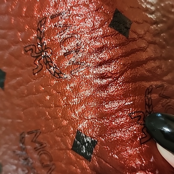 MCM Metallic Scooter Red Medium Kira NS Shopper Tote - Picture 11 of 16